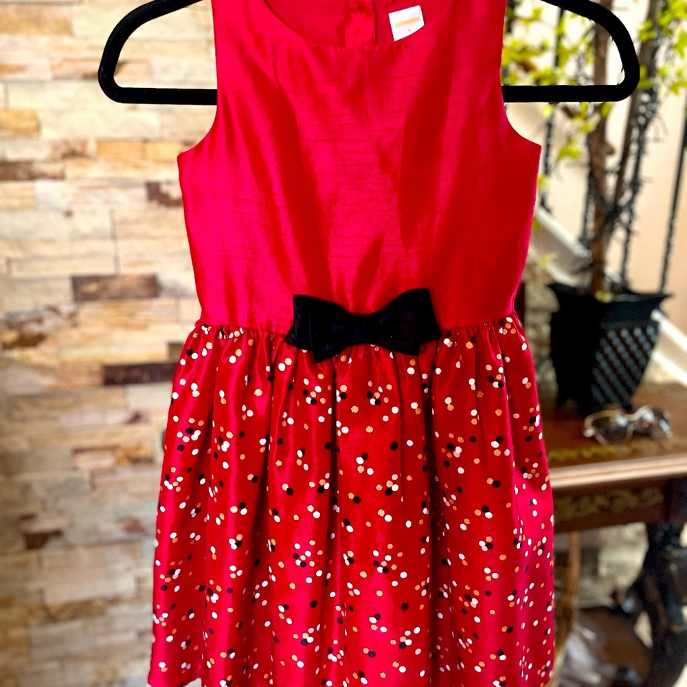 ⭐️⭐️⭐️Beautiful Red Dress worne once ⭐️⭐️🎉